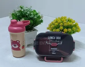 *Lunch Box With Water Bottle