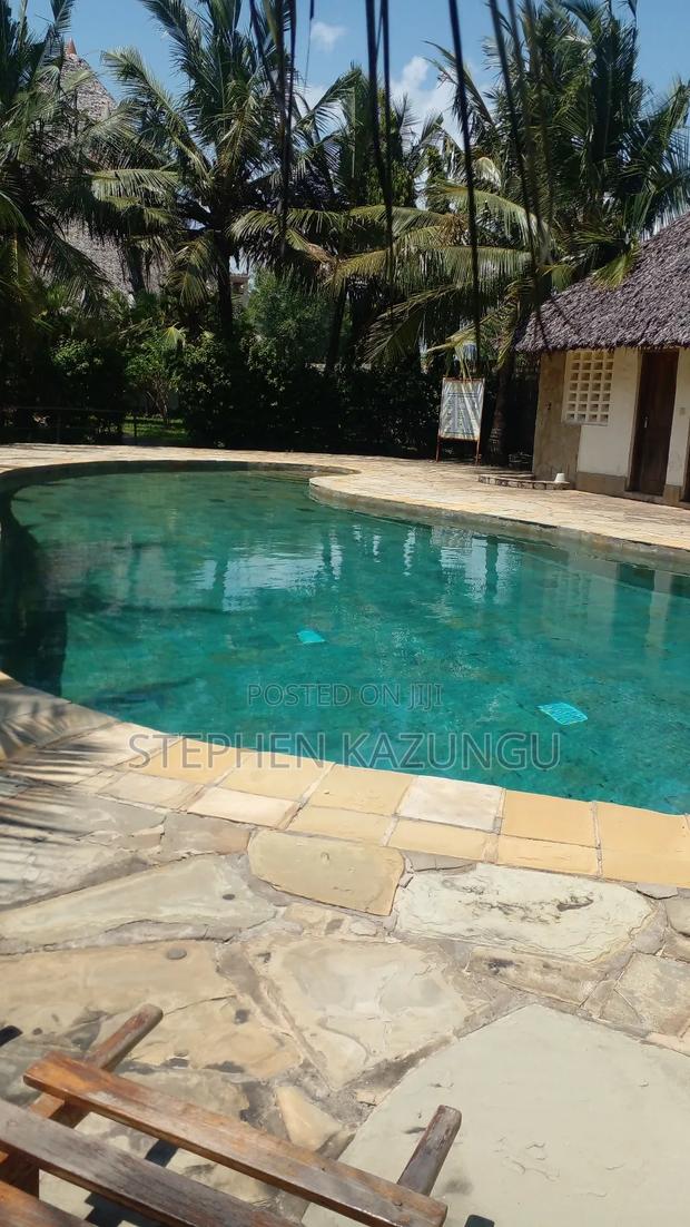 Furnished 4bdrm House in Golf & Living, Ukunda for rent - thumbnail 18