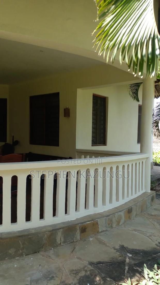 Furnished 4bdrm House in Golf & Living, Ukunda for rent - thumbnail 19