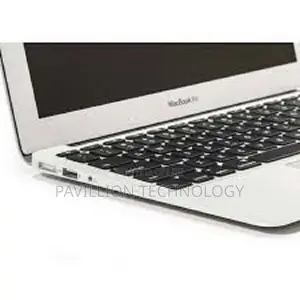 Laptop Apple MacBook Air 4GB Intel Core I5 SSD 128GB