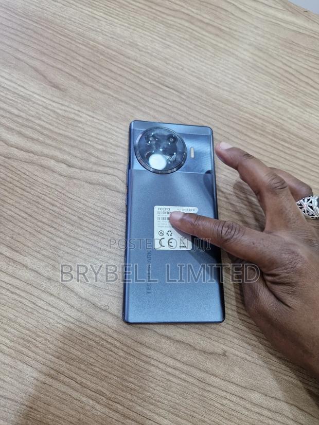 Tecno Spark 20 Pro Plus 256 GB Gray - thumbnail 2