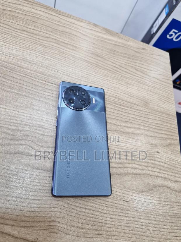 Tecno Spark 20 Pro Plus 256 GB Gray - thumbnail 3