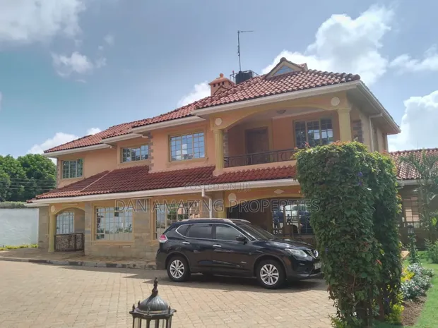 7bdrm Maisonette in Evergreen 1/2 Acre, Runda for sale