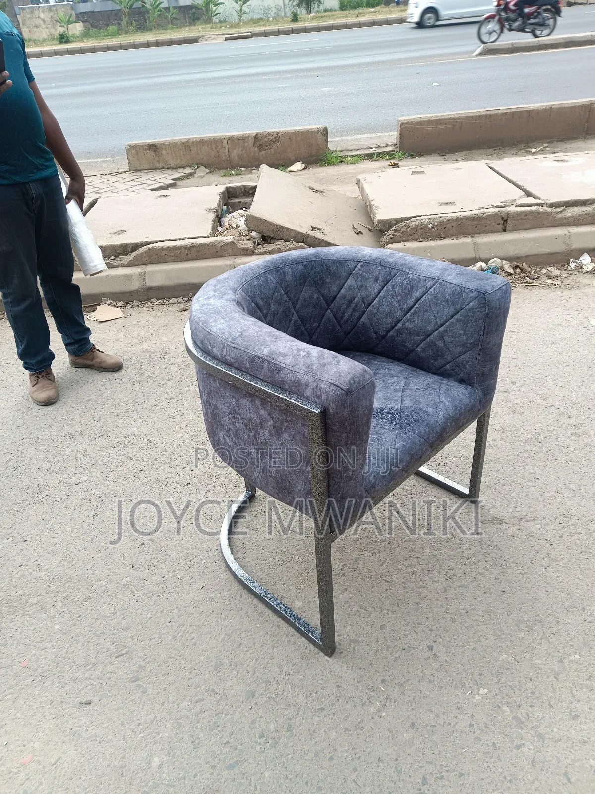 Styling Seat, Grey Colour 