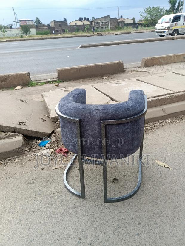 Styling Seat, Grey Colour  - thumbnail 2