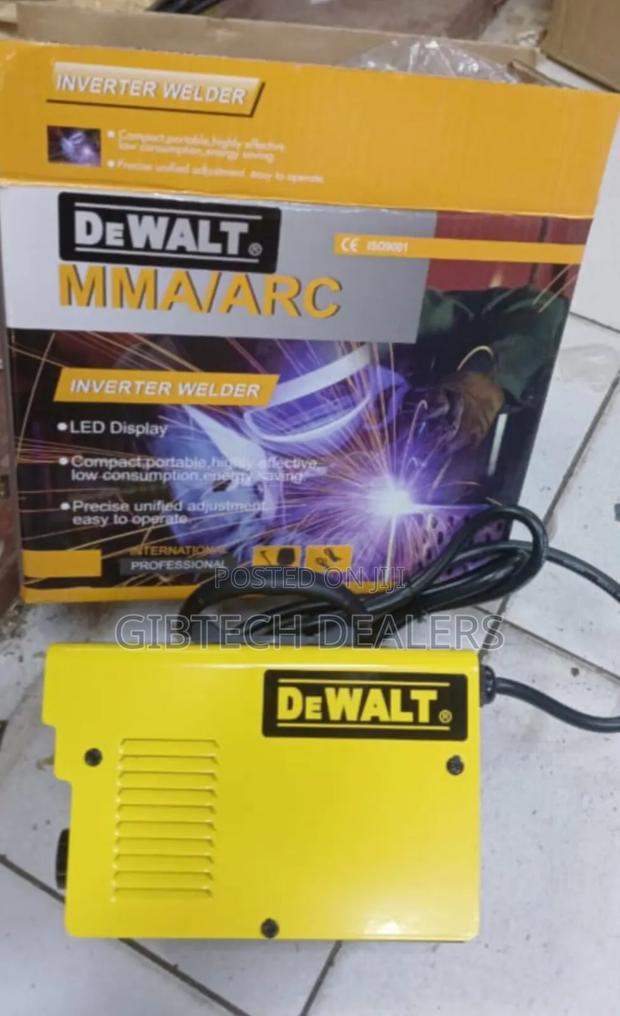 Dewalt Welding Machine 300amp