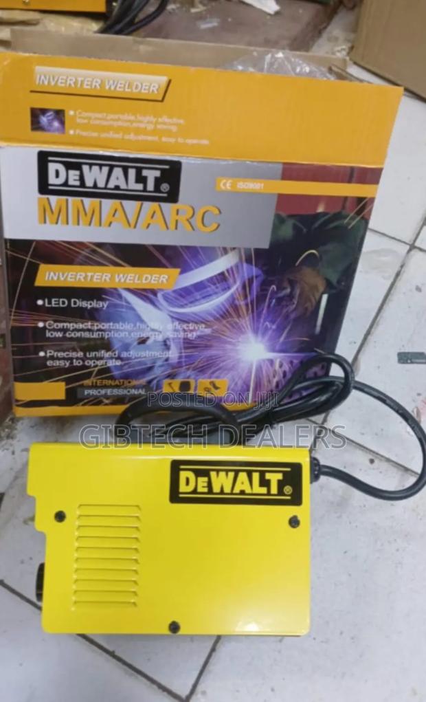 300 Amps Dewalt Welding Machine