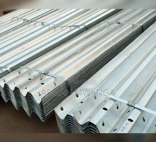 Safety Guardrail Beam 4.3m