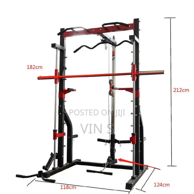Smith Machines/Smíth Machínes/Smîth Máchines/Smìth Màchines