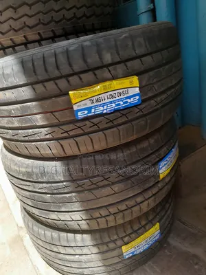 Accelera Tyres Brand New Made in Indonesia Size 315/40r21