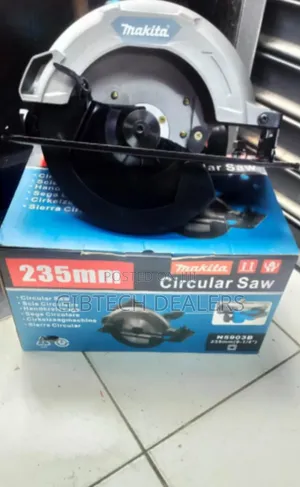 Makita Circular Saw 9 Inch