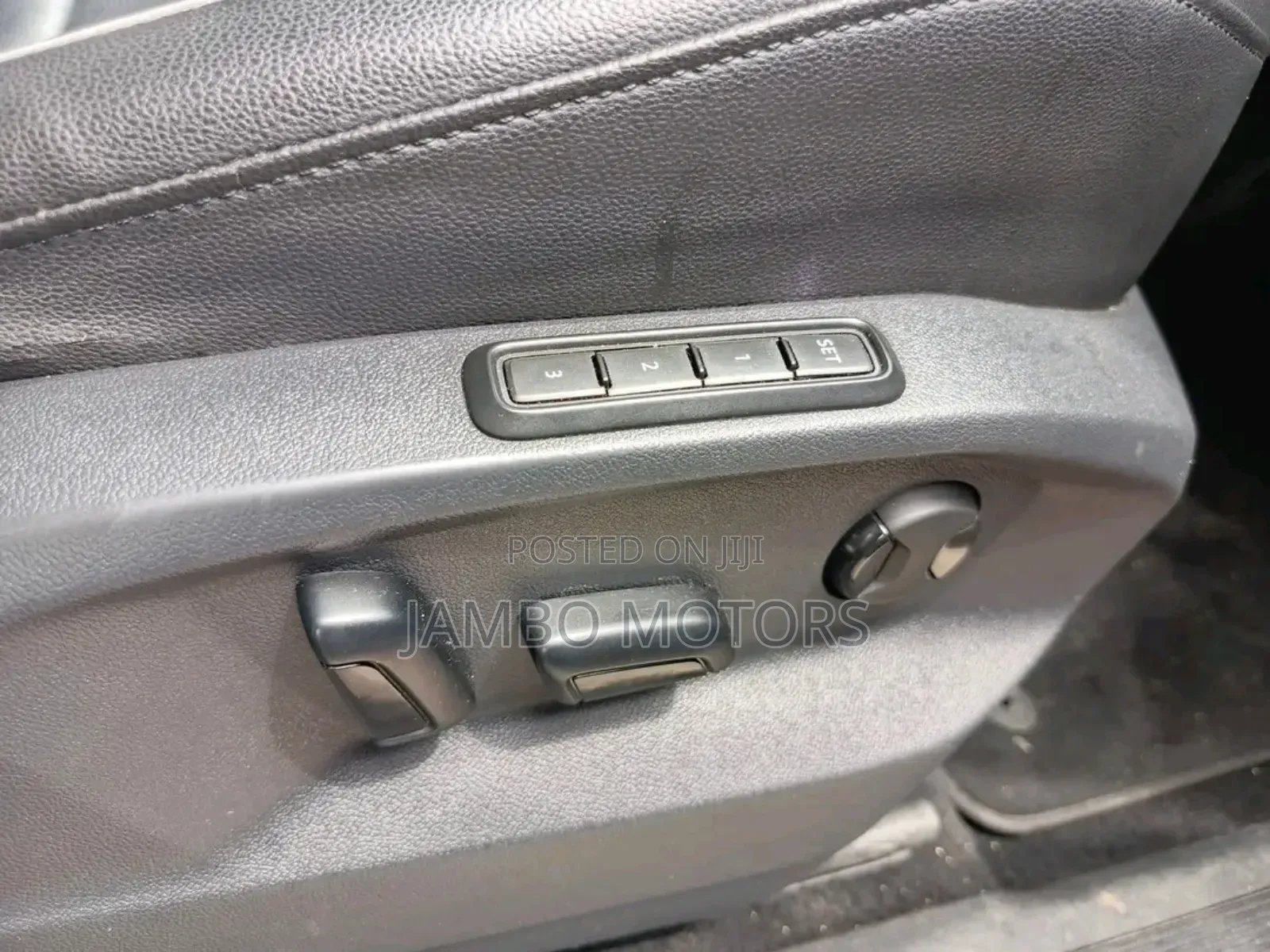 Volkswagen Tiguan 2.0T SE FWD 2018 Gray