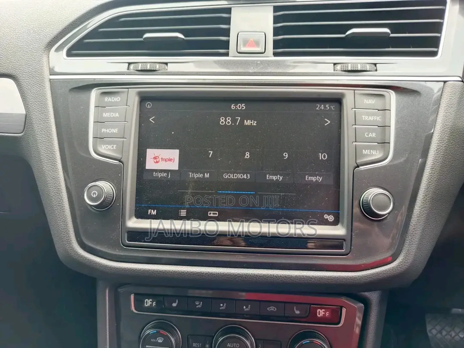 Volkswagen Tiguan 2.0T SE FWD 2018 Gray