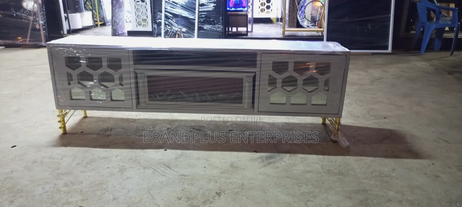 5ft TVS Stands With Fireplace