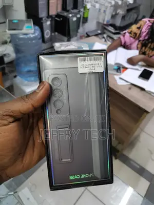 Samsung Fold4/5 Magnetic Suction Case: Solid Color, Folding