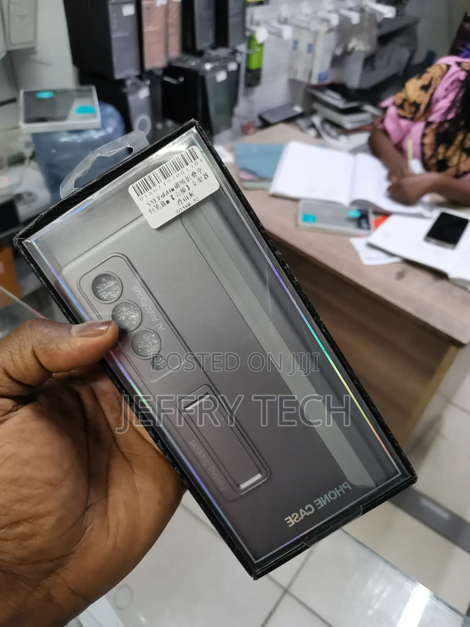 Samsung Fold4/5 Magnetic Suction Case: Solid Color, Folding