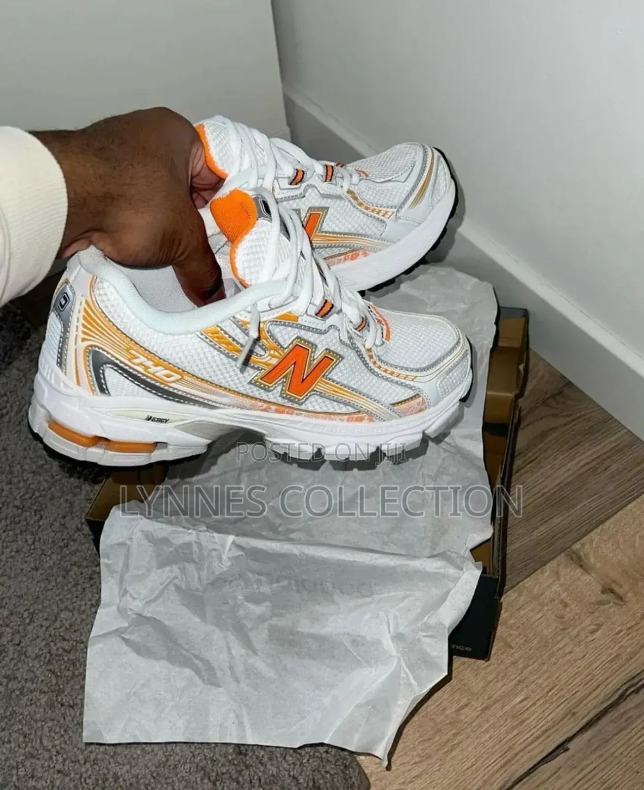 New Balance 740