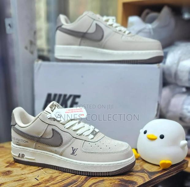 Nike Airforce 1 × Luis Vuitton - thumbnail 3