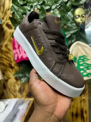 Nike Tiempo Vetta 17 Sneakers