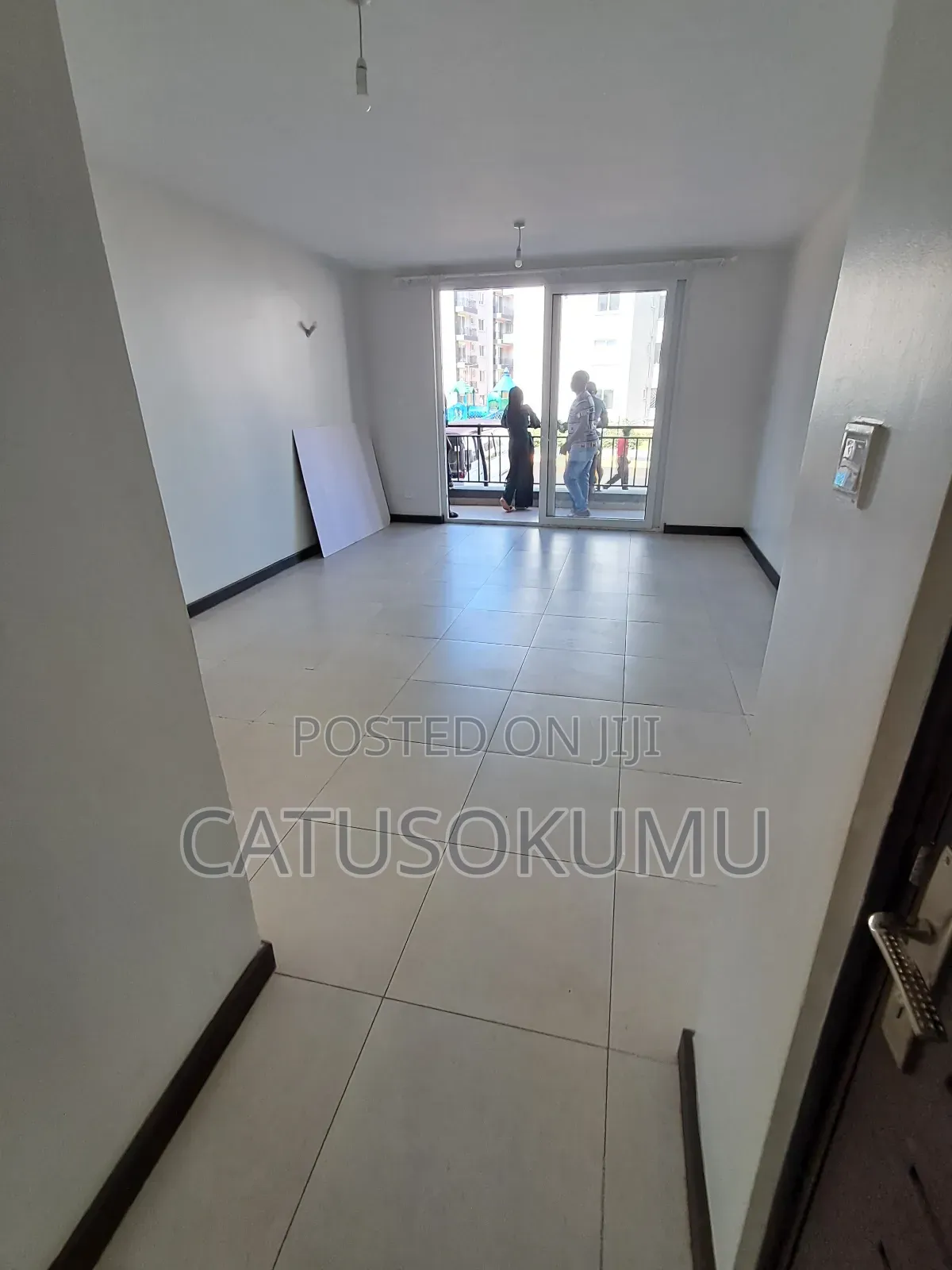 3bdrm Apartment in Katani for rent
