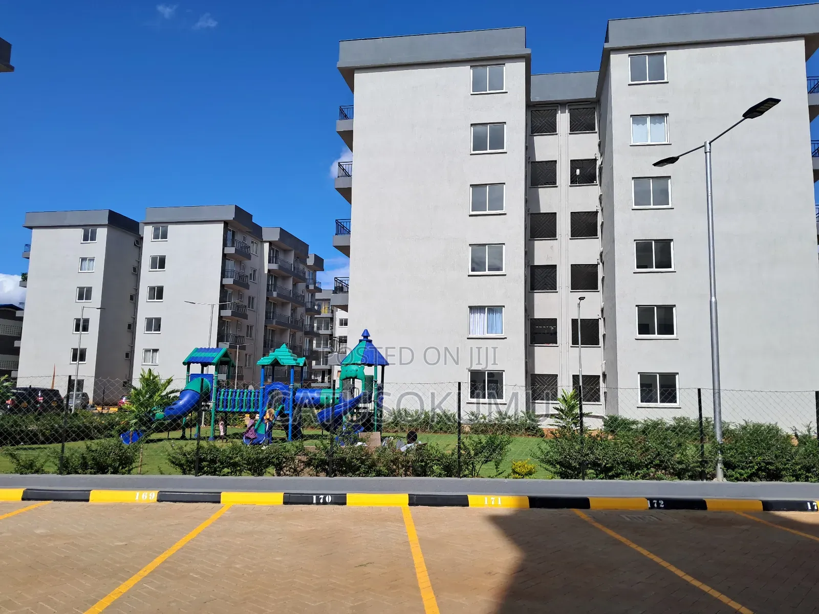 3bdrm Apartment in Katani for rent