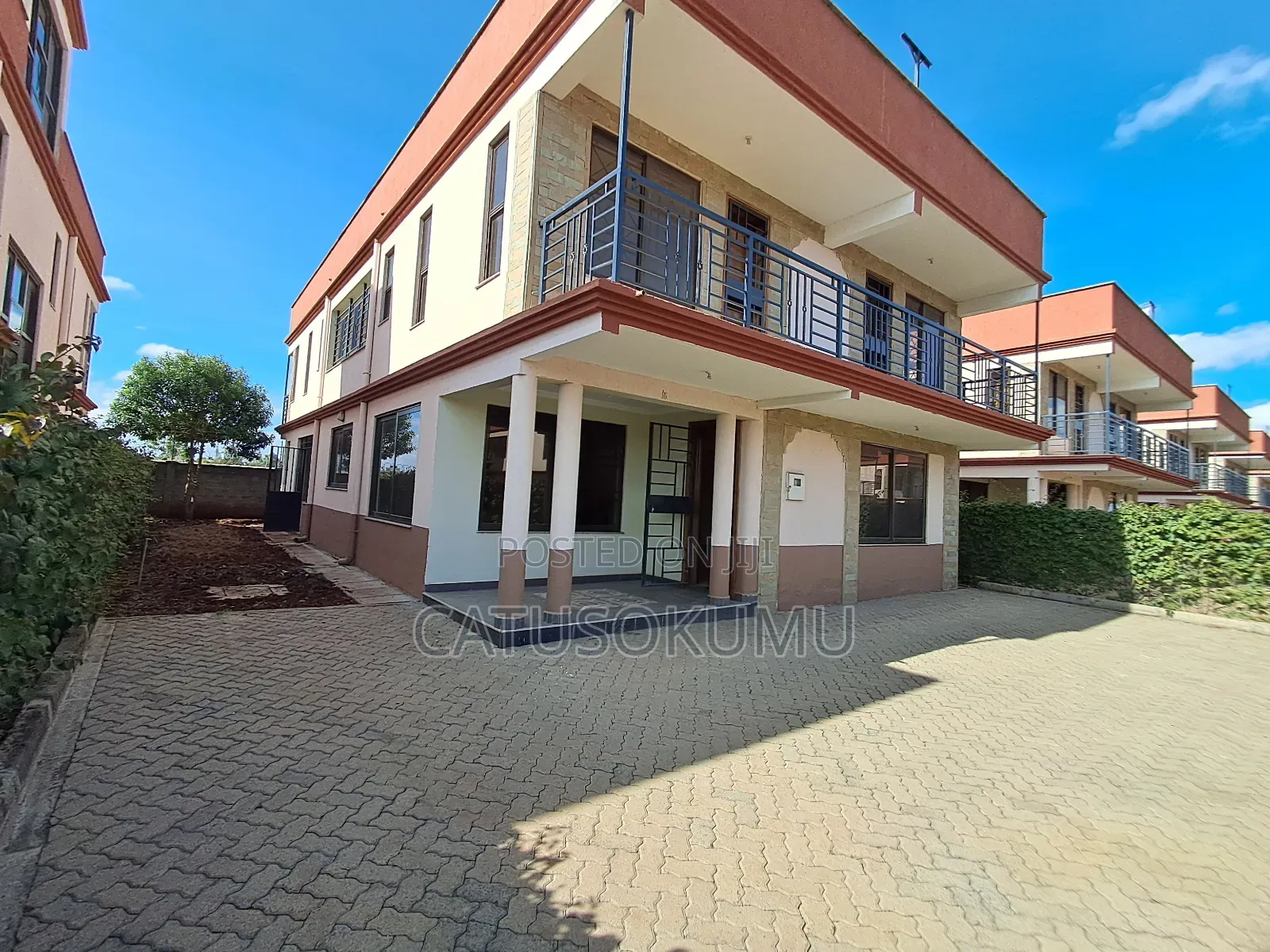 5bdrm House in Katani for rent
