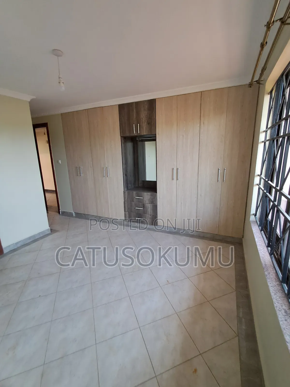 5bdrm House in Katani for rent