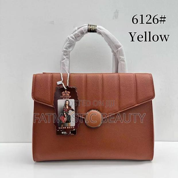 Simple Style Handbag - main view