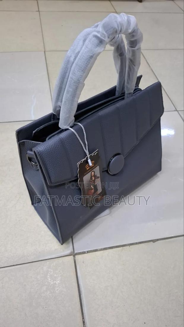 Simple Style Handbag - thumbnail 2