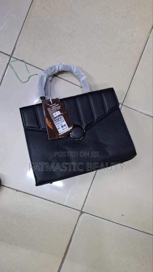 Simple Style Handbag - thumbnail 3