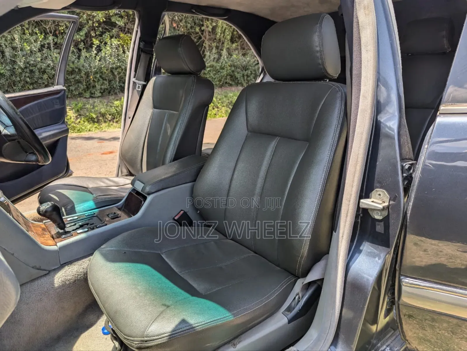 Mercedes-Benz E200 1998 Blue