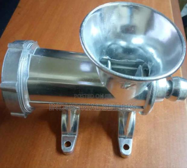 Affordable Manual Meat Mincer M22 - main view