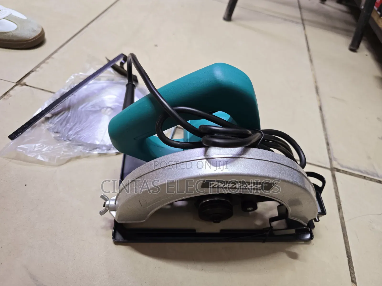 7" Makita Circular Saw