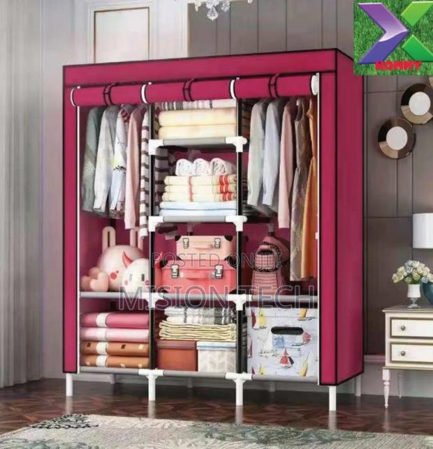 HOMMY Very Strong 3 Columns Portable Wooden Wardrobe°