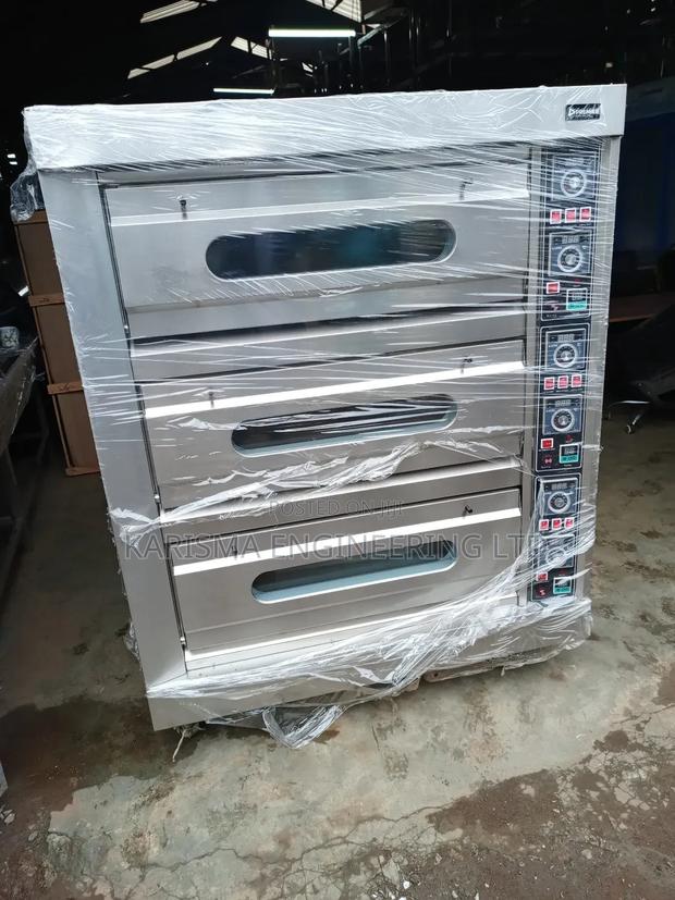 Commercial 3 Deck Cake Oven - main view