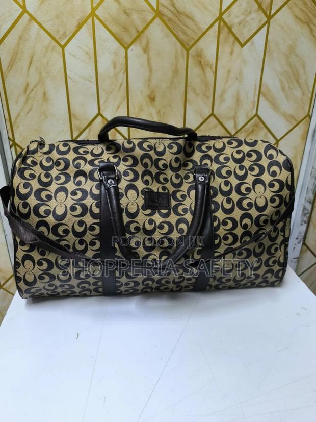 Leather Duffle Bag - thumbnail 3