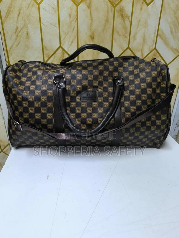 Duffle Bags Available - thumbnail 2