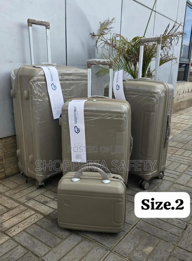 4in1 Luxurious Fibre Suitcase