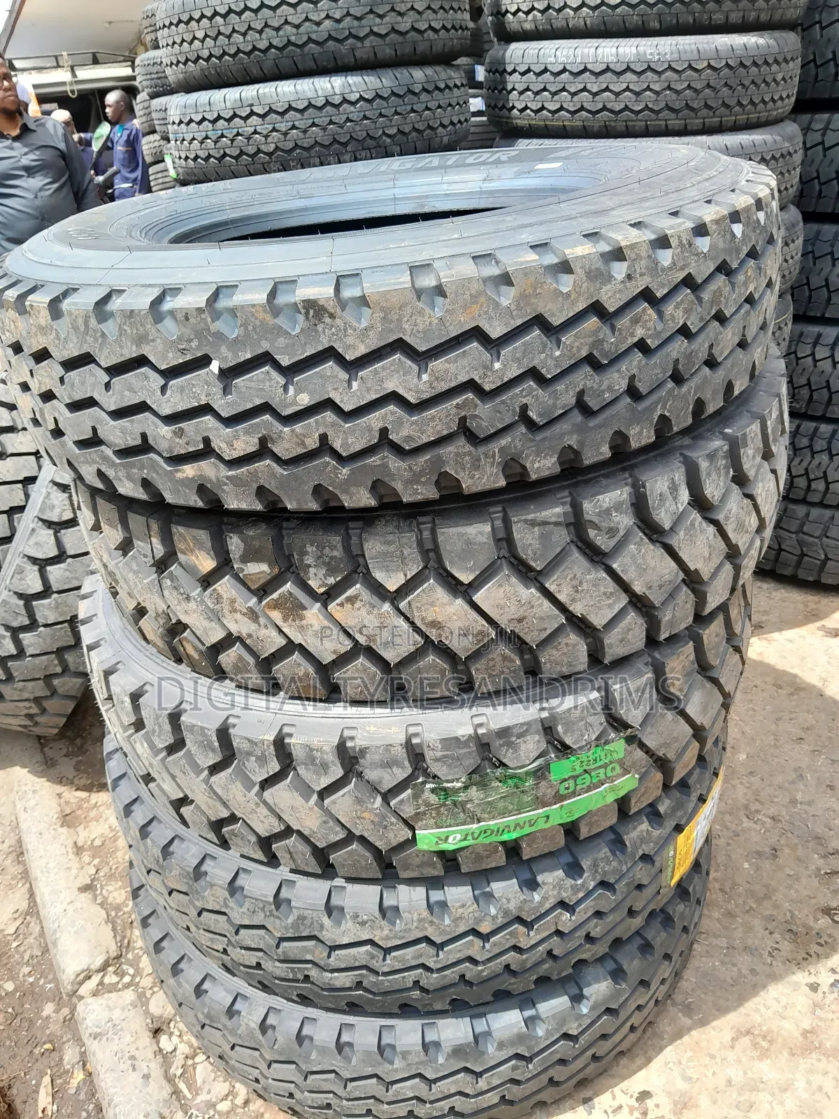 Lavigator Tyres Brand Size 11R22.5