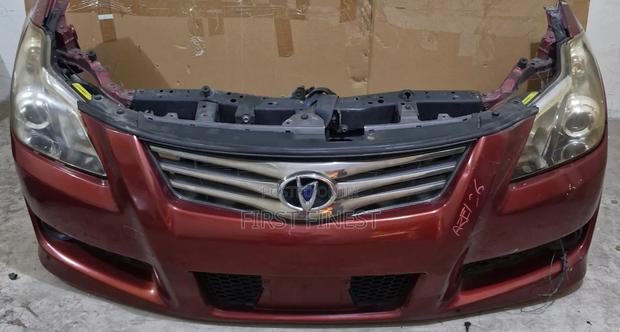 Toyota Blade Nosecut Xenon