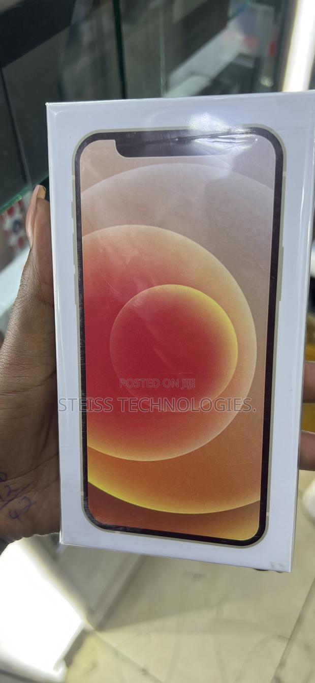 Apple iPhone 12 128 GB White - main view