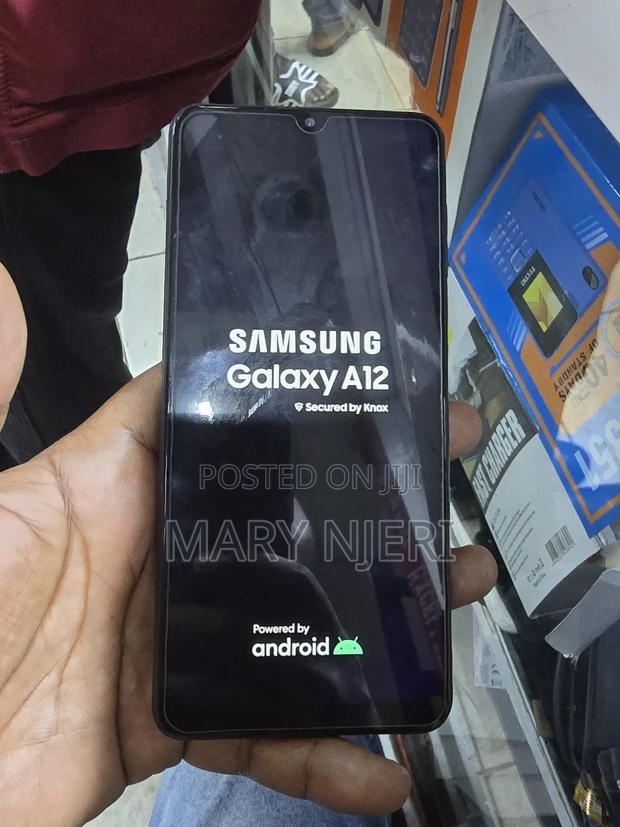 Samsung Galaxy A12 64 GB Black