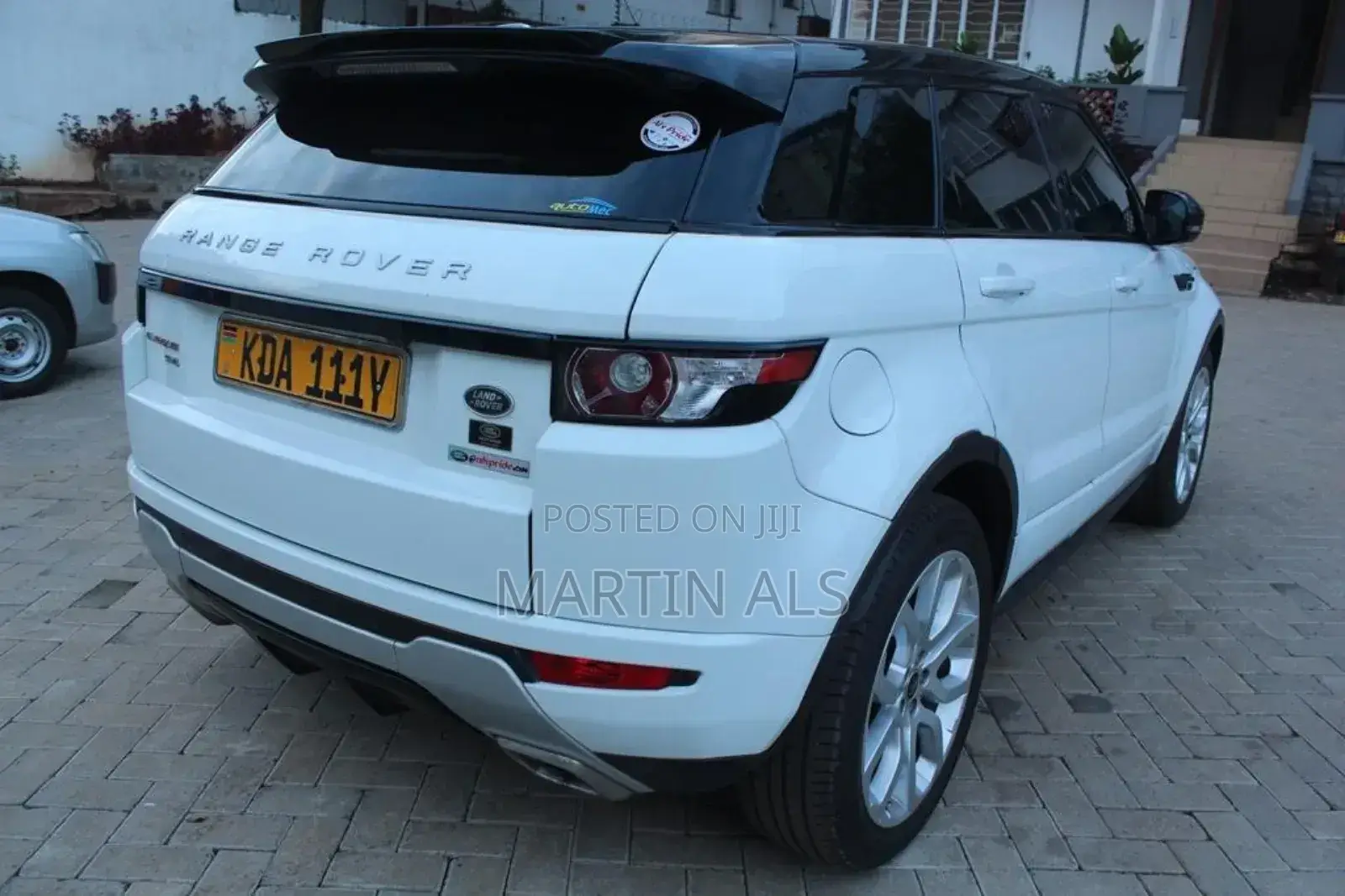 Land Rover Range Rover Evoque Pure AWD 5-Door 2013 White