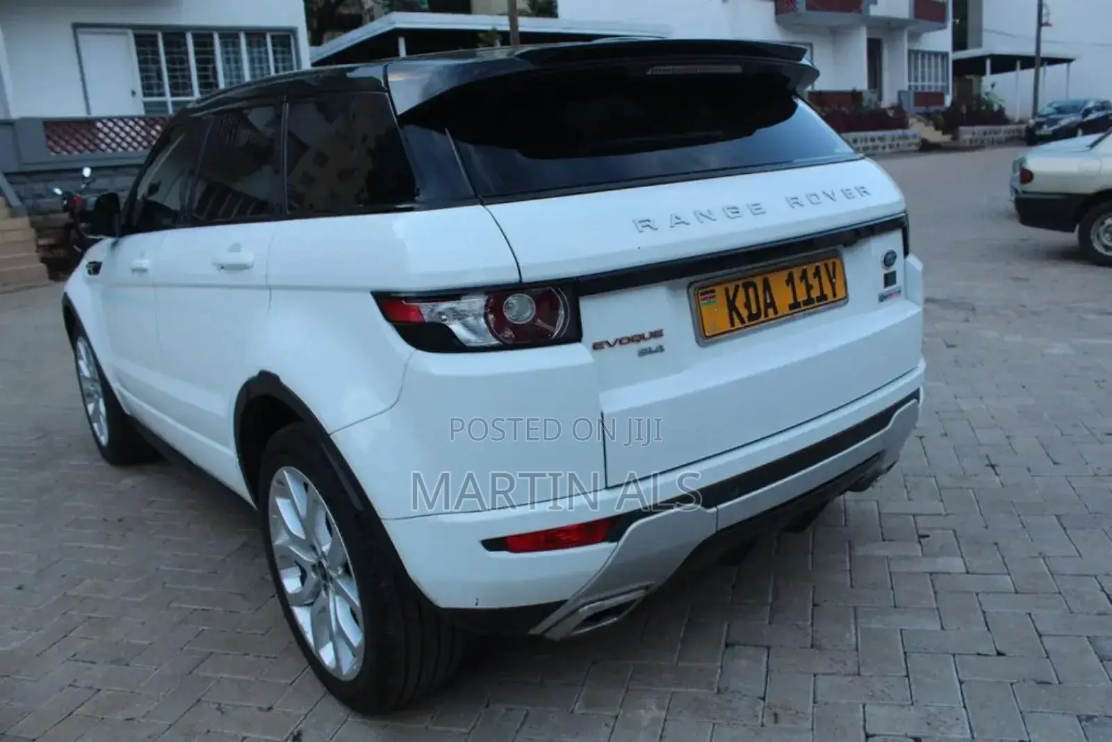 Land Rover Range Rover Evoque Pure AWD 5-Door 2013 White
