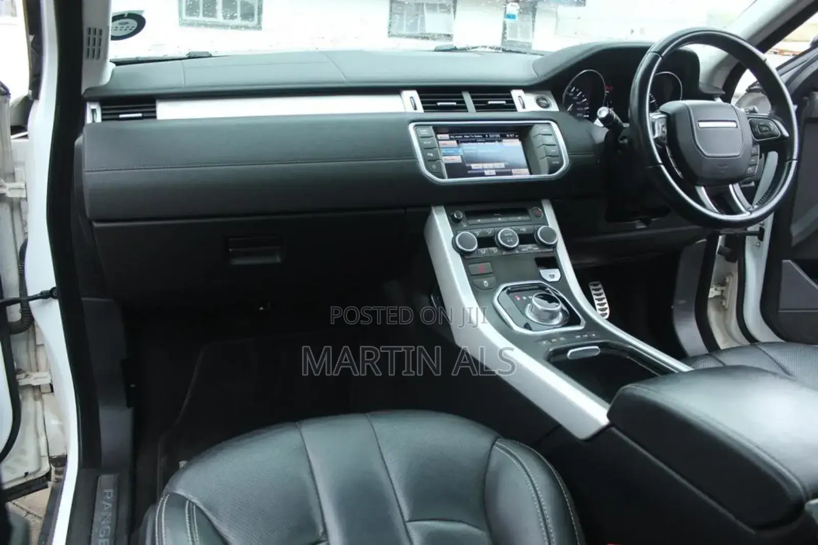 Land Rover Range Rover Evoque Pure AWD 5-Door 2013 White