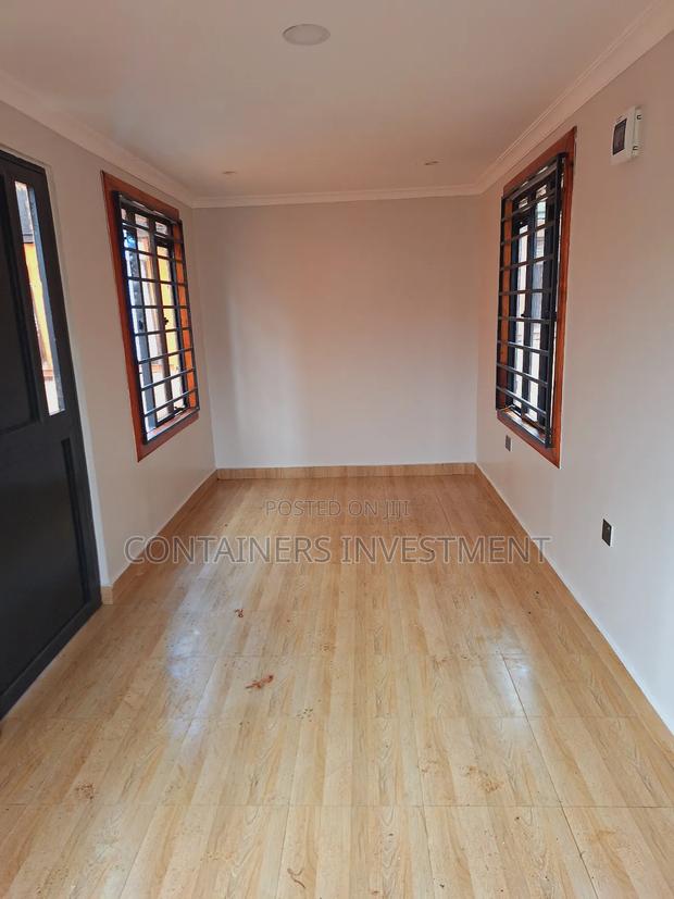 20ft Container Office- From Completion to Delivery. - thumbnail 3