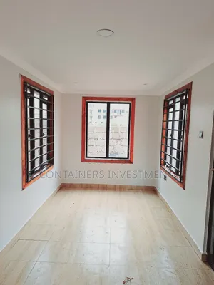 Excellently Done 20ft Shipping Container- A Call Away.