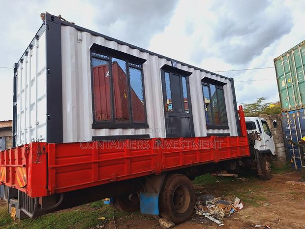 Excellently Done 20ft Shipping Container- A Call Away. - thumbnail 6