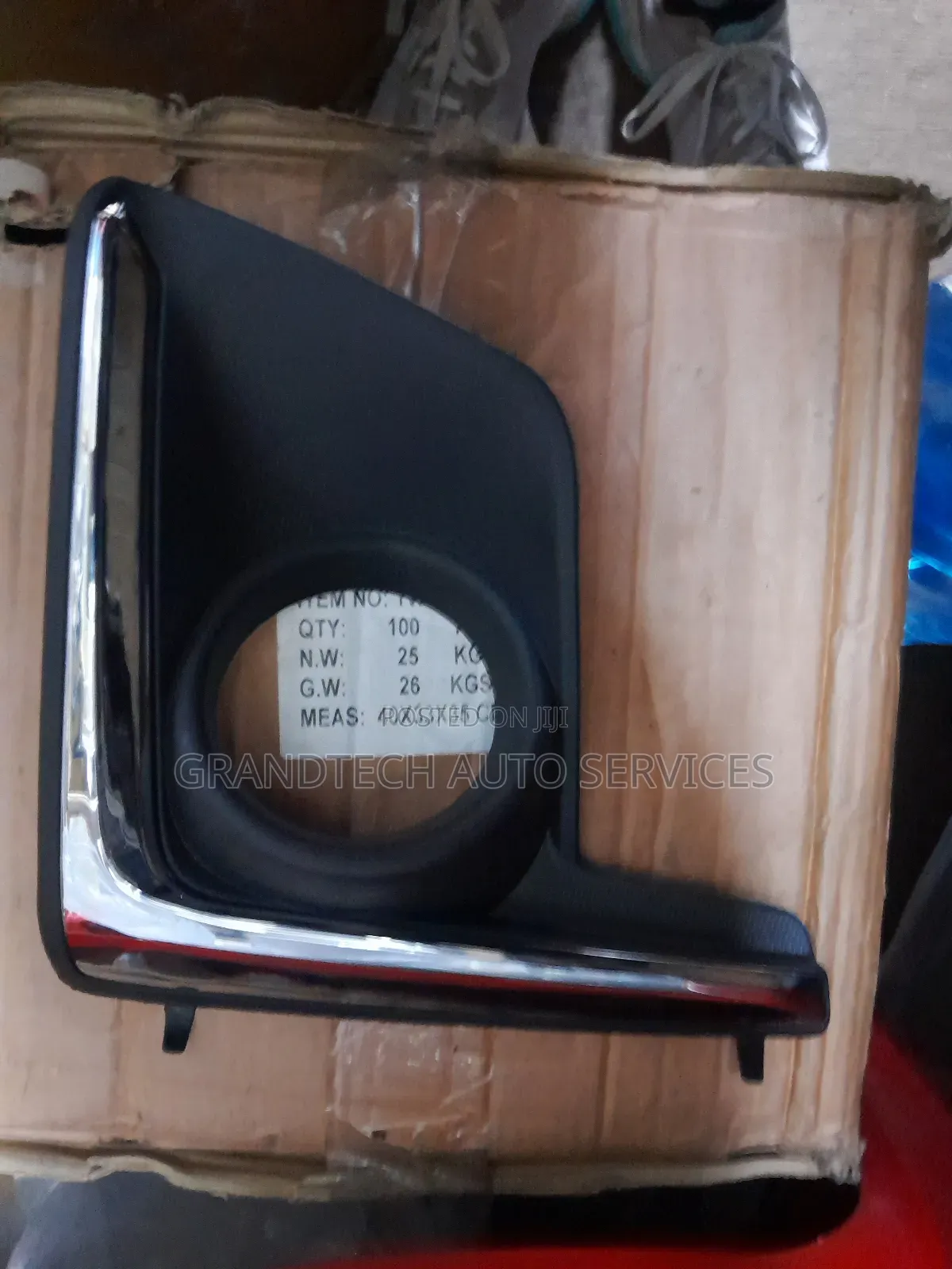 XV 2016-2017 Foglight Cover Available