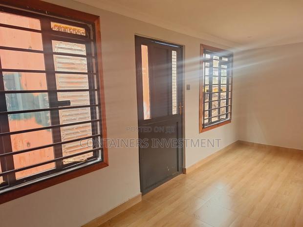 20ft Container Offices- Elegance and Functionality. - thumbnail 5